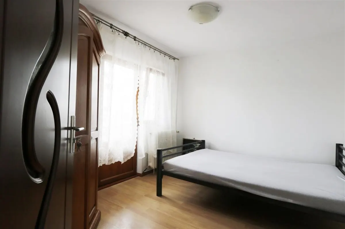 APARTAMENT 2 CAMERE DECOMANDAT PODU DE FIER UMF - foto 10