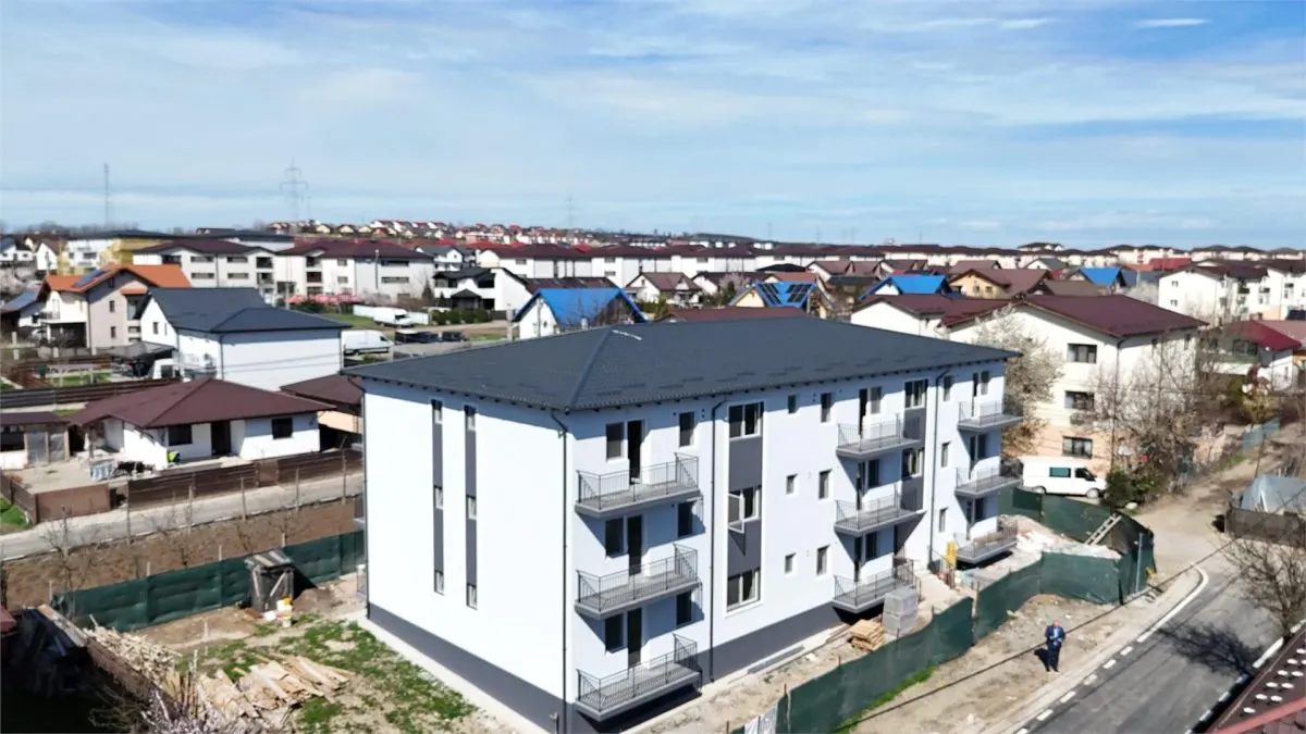 Capat CUG INTABULAT 2 camere  D et 1  47 mp  Lunca Cetatuii - foto 1