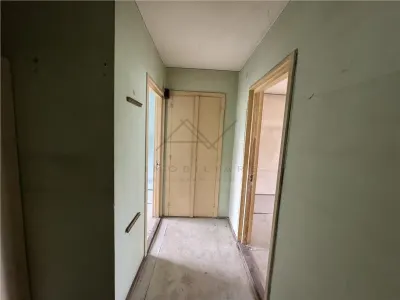 Vanzare apartament 3 Camere Uverturii  Militari - Necesita Renovare - foto 6