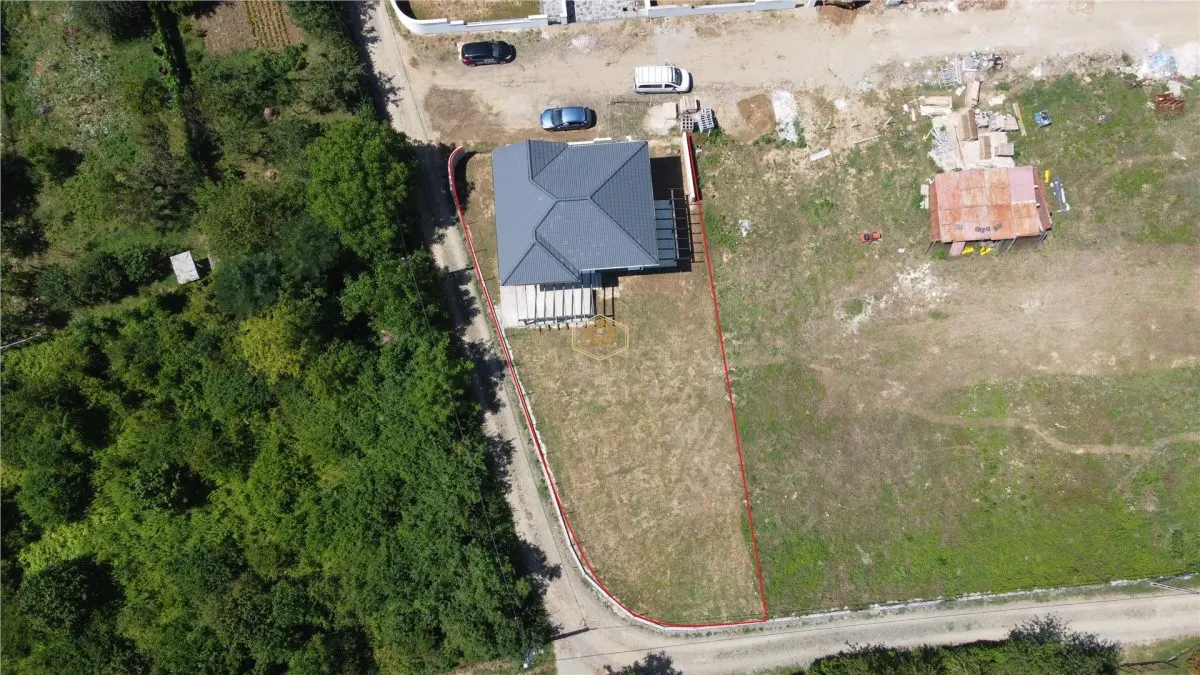 Casa Noua in Bercu Rosu | Teren 660 mÂ² - foto 18