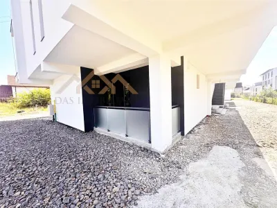 Apartament 2 camere la alb, cu lc de parcare si gradina, bloc nou langa Marul de Aur - foto 2