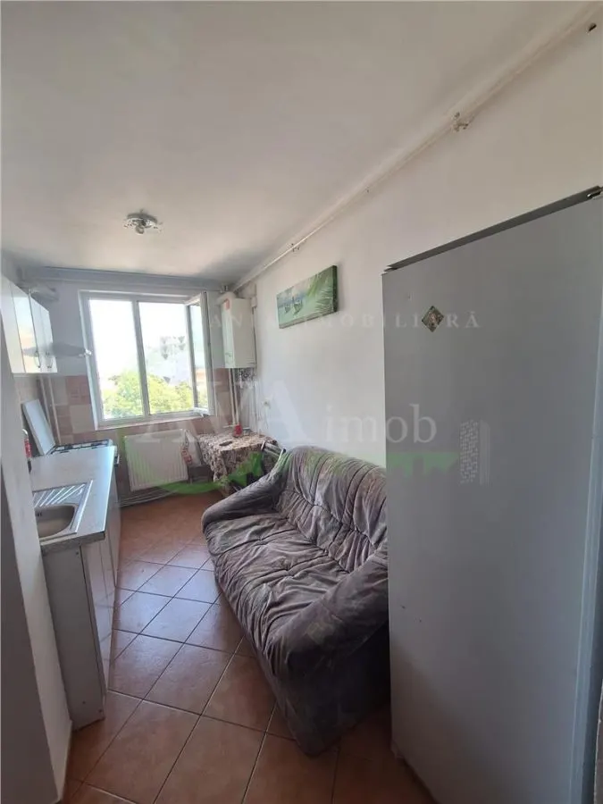 Apartament 2 camere decomandat zona Narcisa - foto 6