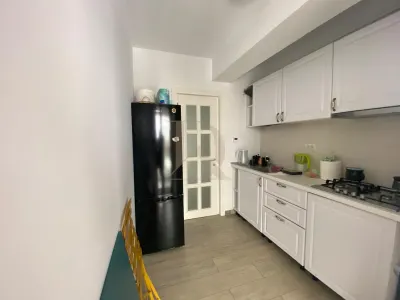 Apartament 2 camere  Copou Bloc nou Vedere superba langa  Parc - foto 2