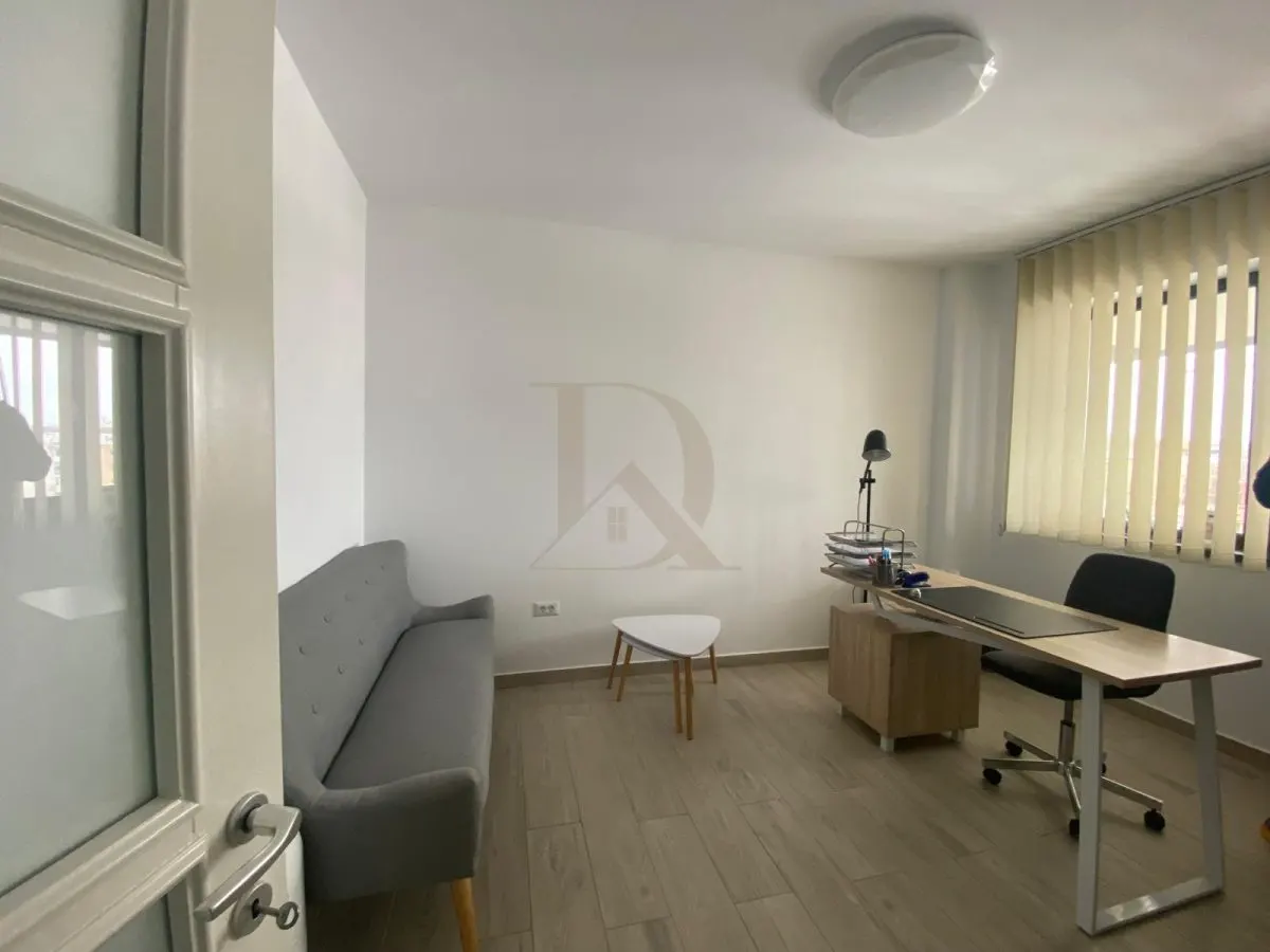 Apartament 2 camere  Copou Bloc nou Vedere superba langa  Parc - foto 4