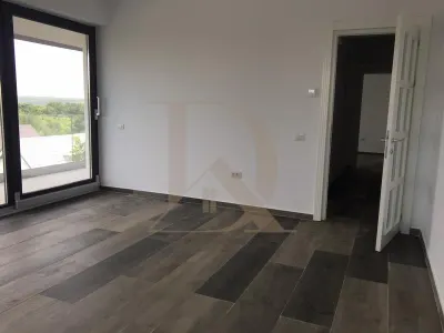 Apartament 2 camere  Copou Bloc nou Vedere superba langa  Parc - foto 5
