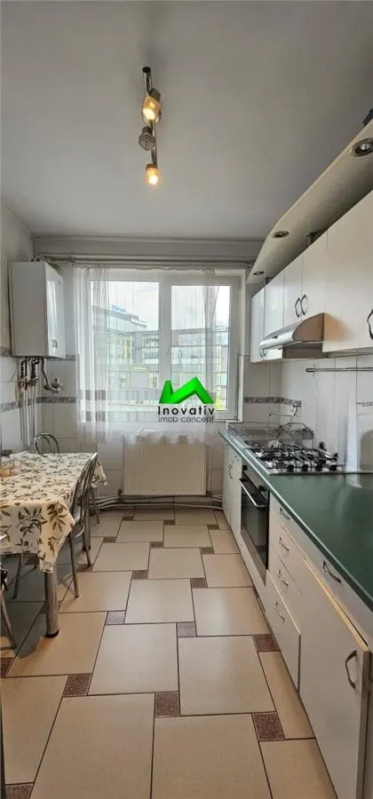 Apartament de inchiriat 3 camere Sibiu Balea - foto 4