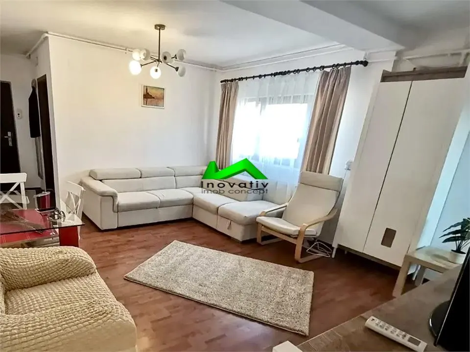 Apartament de inchiriat 2 camere balcon Sibiu Strand - foto 1