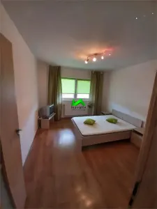 Apartament de inchiriat 3 camere Selimbar - foto 4