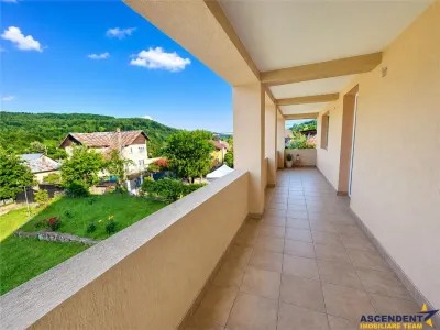Vila deosebita in Runcu - Dambovita, natura,confort si priveliste deosebita - foto 4