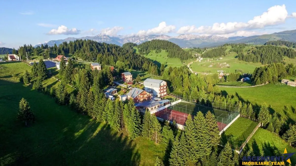 Complex turistic, priveliste deosebita, apa curativa, aer pur, afacere ascendenta, Fundata, Bran, Brasov - foto 25