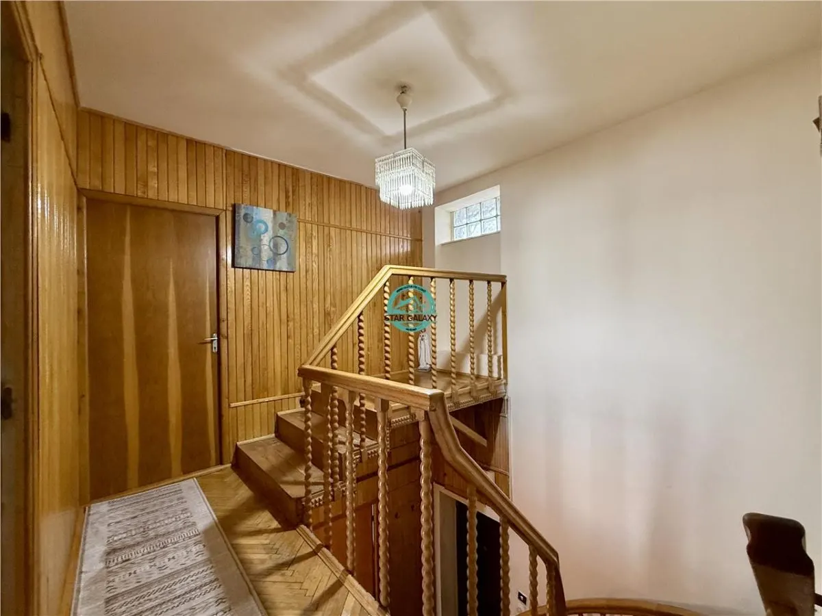 Apartament tip penthouse cu 5 camere de inchiriat, zona Poli 2 - foto 8