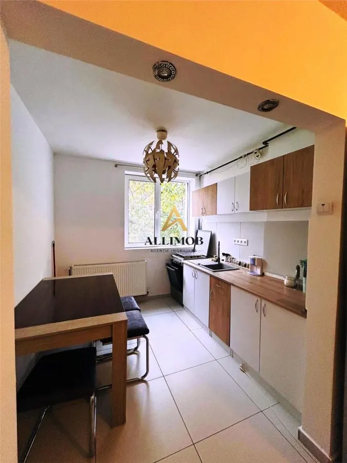 Apartament 2 camere in Ploiesti, zona Republicii - foto 11