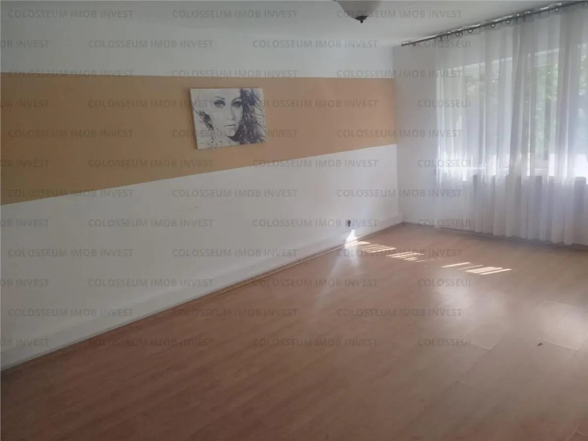 Apartament 3 camere | 2 Bai | Boxa | Zona Astra - foto 2