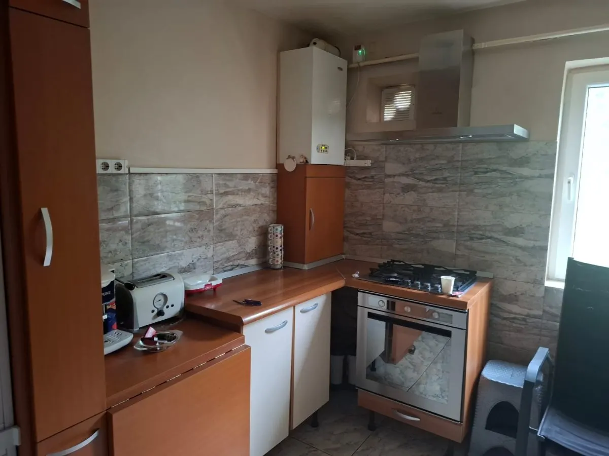 Apartament 3 Camere Podul de Piatra - 550 euro - foto 5
