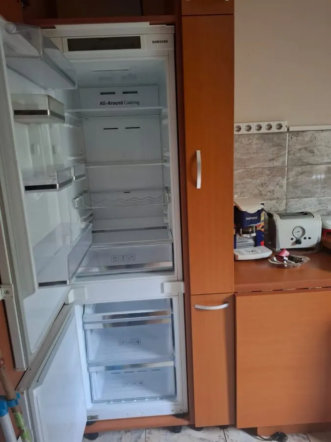 Apartament 3 Camere Podul de Piatra - 550 euro - foto 6