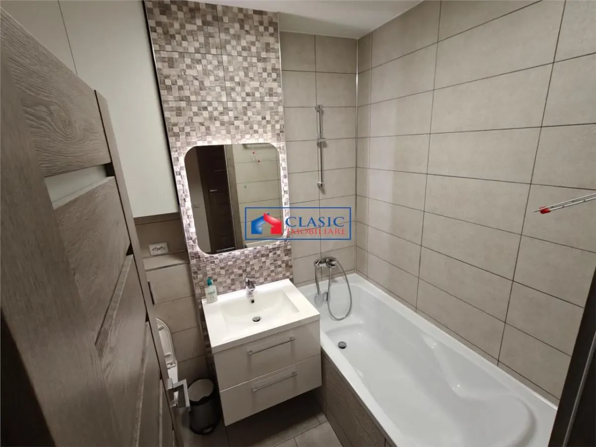 Inchiriere apartament 3 camere modern bloc nou in Centru- zona Piata Mihai Viteazu - foto 13