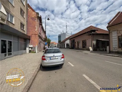 FILM&3D! Spatiu comercial ultracentral, vitrina generoasa,multiple posibilitati de amenajare, Sfantu Gheorghe - foto 25