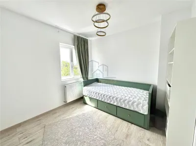 Inchiriere apartament 3 camere Ploiesti, zona Ultracentrala - foto 2