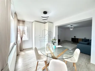 Inchiriere apartament 3 camere Ploiesti, zona Ultracentrala - foto 19