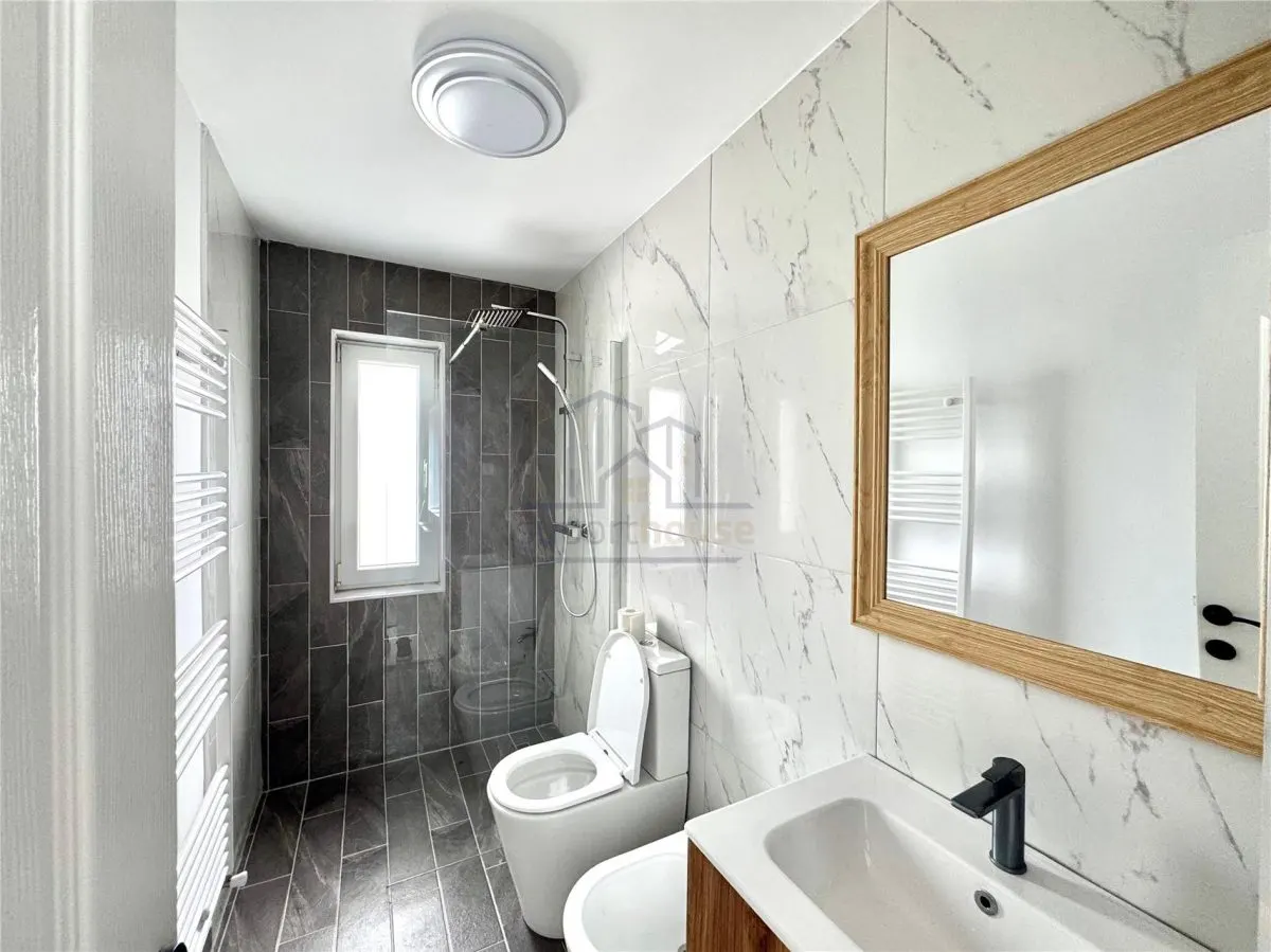 Inchiriere apartament 3 camere Ploiesti, zona Ultracentrala - foto 7