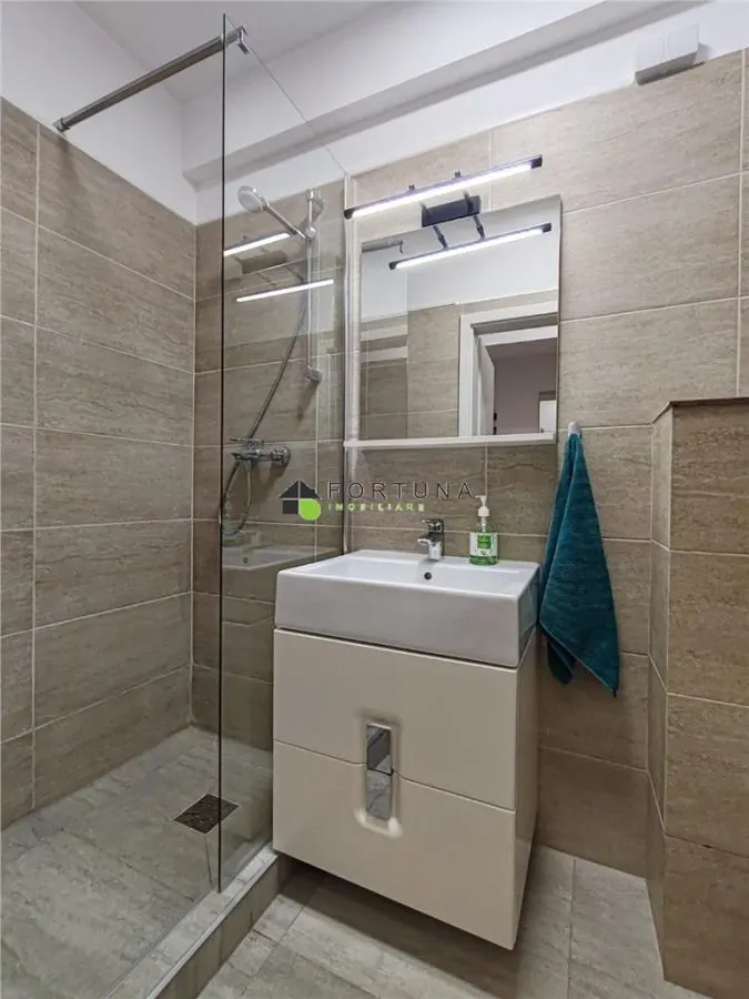 Apartament 3 camere Bdul Victoriei - foto 8