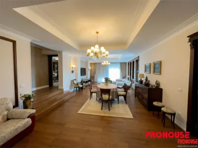 ELEGANTA FARA COMPROMIS | RESEDINTA EXCLUSIVISTA IN BACAU | 424 MP CONSTRUITI | TEREN 1.336 MP - foto 9