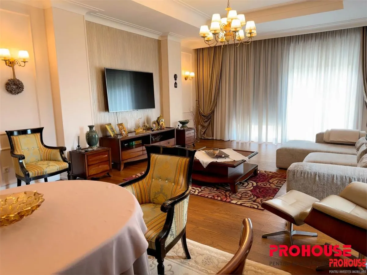 ELEGANTA FARA COMPROMIS | RESEDINTA EXCLUSIVISTA IN BACAU | 424 MP CONSTRUITI | TEREN 1.336 MP - foto 10