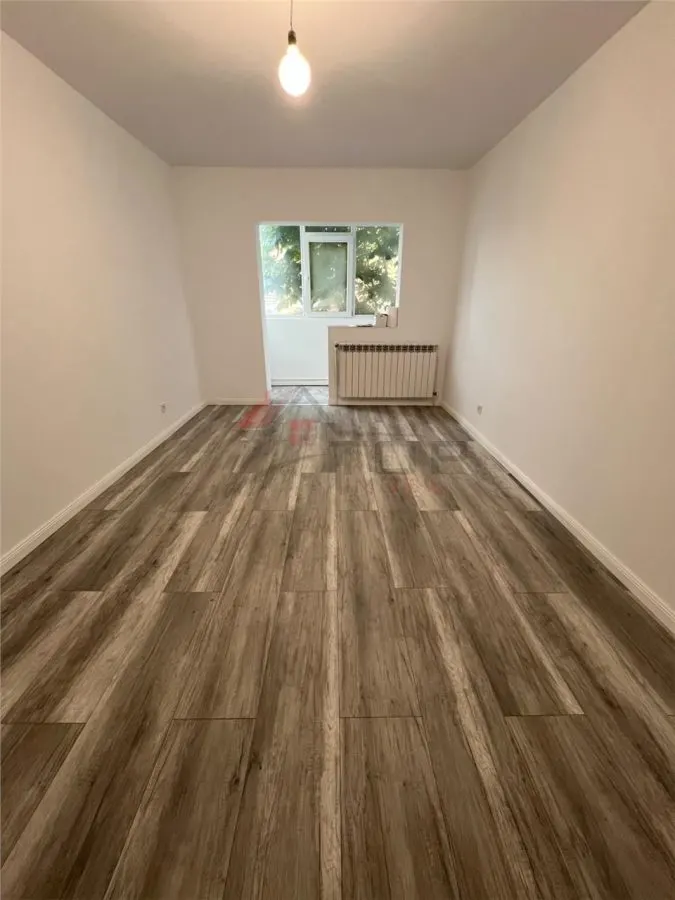 Vanzare apartament 3 camere decomandat 2 bai - renovat complet - foto 1