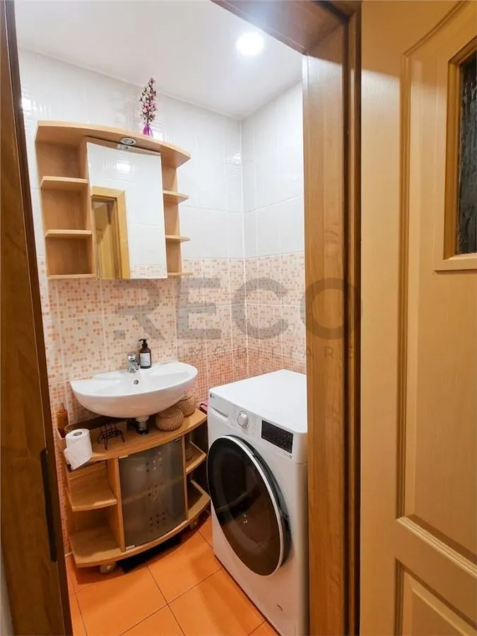 RECO, apartament decomandat,4 camere, Centrul Civic - foto 8