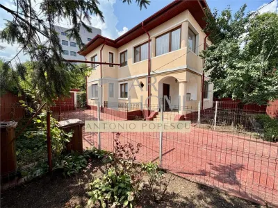 Casa P+1E, in Ploiesti, ultracentral. - foto 2