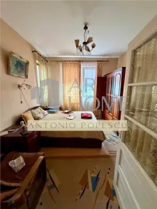 Casa P+1E, in Ploiesti, ultracentral. - foto 8