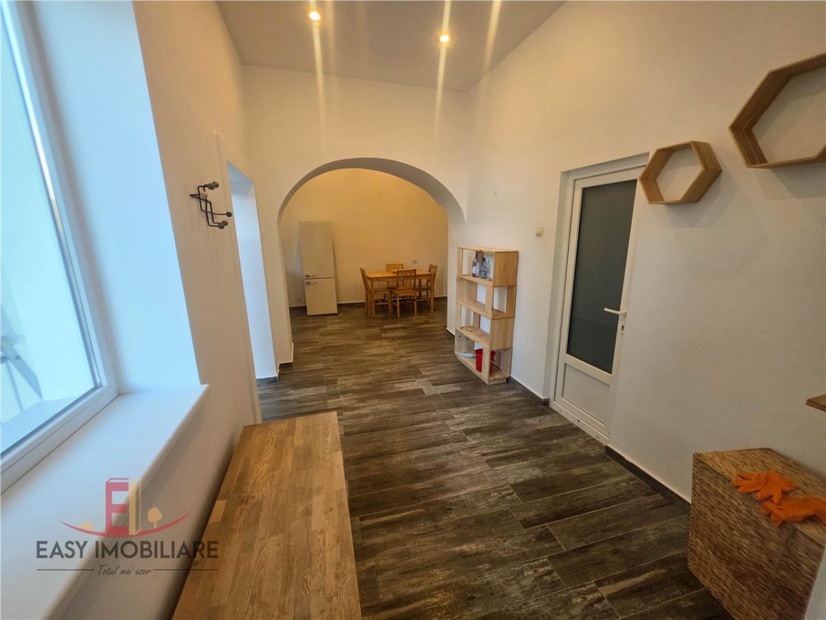 Apartament Ultracentral, UMF, Bolyai, etaj 1, Targu Mures - foto 10