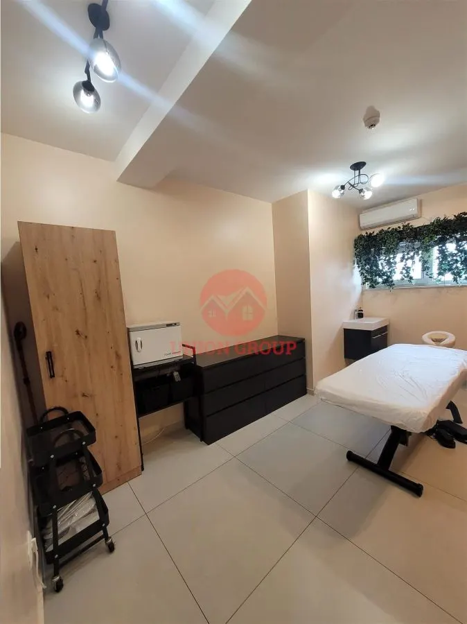 Spatii Comerciale Moderne, Pretabile pentru Birouri/Cabinete/Cosmetica sau Alte Activitati, Cu Preturi de la 300 Euro/luna  | Cumpana - foto 9