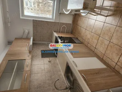 Inchiriere apartament 3 camere Piata Muncii/parcare/2bai/3AC - foto 4