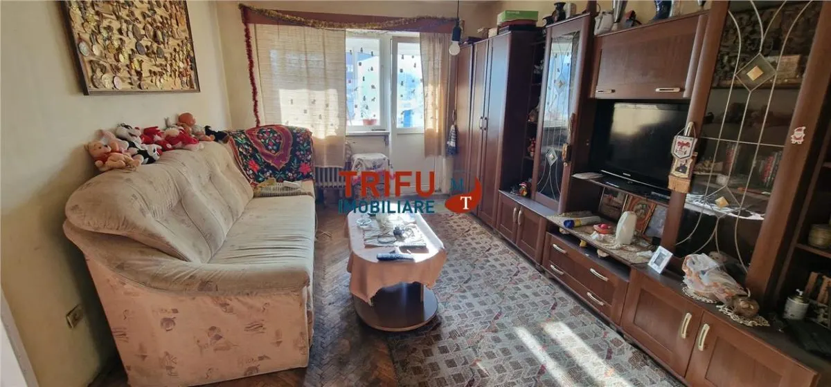 Apartament 2 camere etaj 7 zona Cetate - foto 3