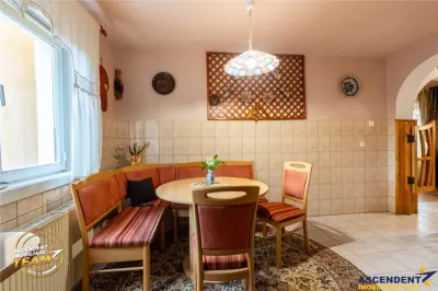 Proprietate premiata Casa Anului, cu placheta oficiala, Covasna: eleganta si autenticitate. - foto 22