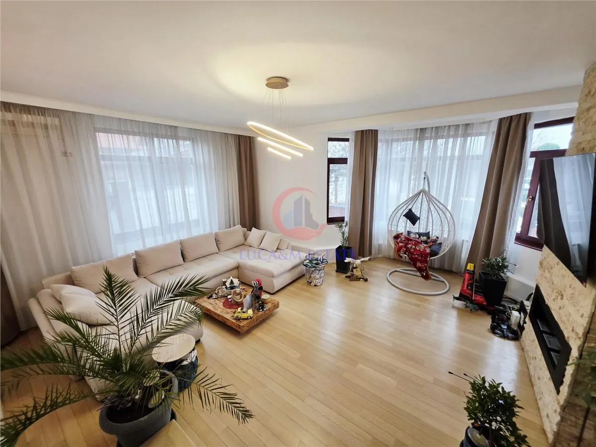 Vila, Cerneteaz, Teren Generos, Casa de Oaspeti, Beci, Garaj - foto 4