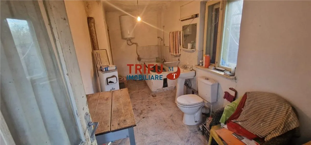 Casa de vanzare 2 camere zona Barabant - foto 8