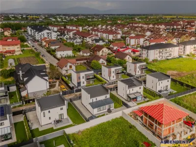 Vila Glamour, incalzire pardoseala, gradina privata, ready to move, Sanpetru, Brasov - foto 36