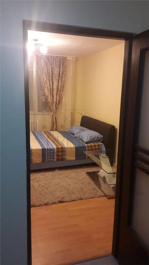 LIPOVEI - APARTAMENT 1 CAMERA - mobilat,utilat, decomandat - foto 2
