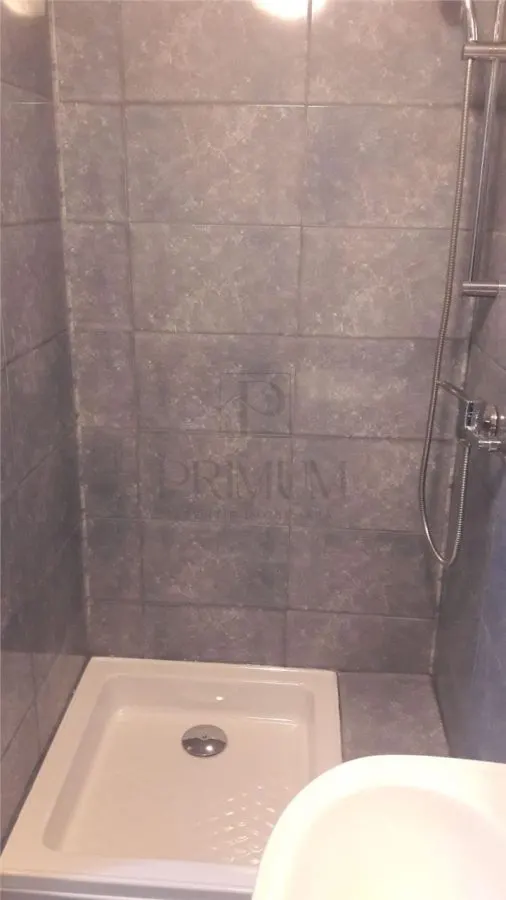 LIPOVEI - APARTAMENT 1 CAMERA - mobilat,utilat, decomandat - foto 4