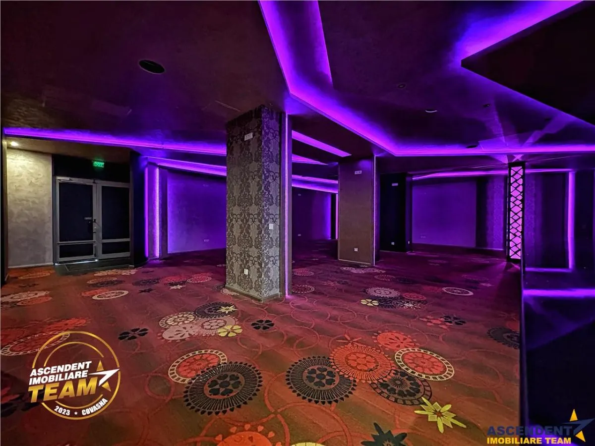 Locatie centrala cu front stradal amplu, ideala pentru birou, sediu firma sau spatiu comercial, Sfantu Gheorghe. - foto 13