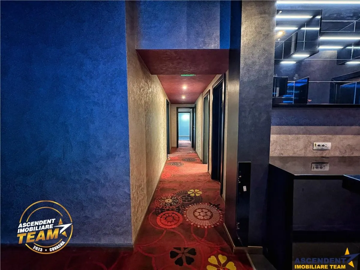 Locatie centrala cu front stradal amplu, ideala pentru birou, sediu firma sau spatiu comercial, Sfantu Gheorghe. - foto 10