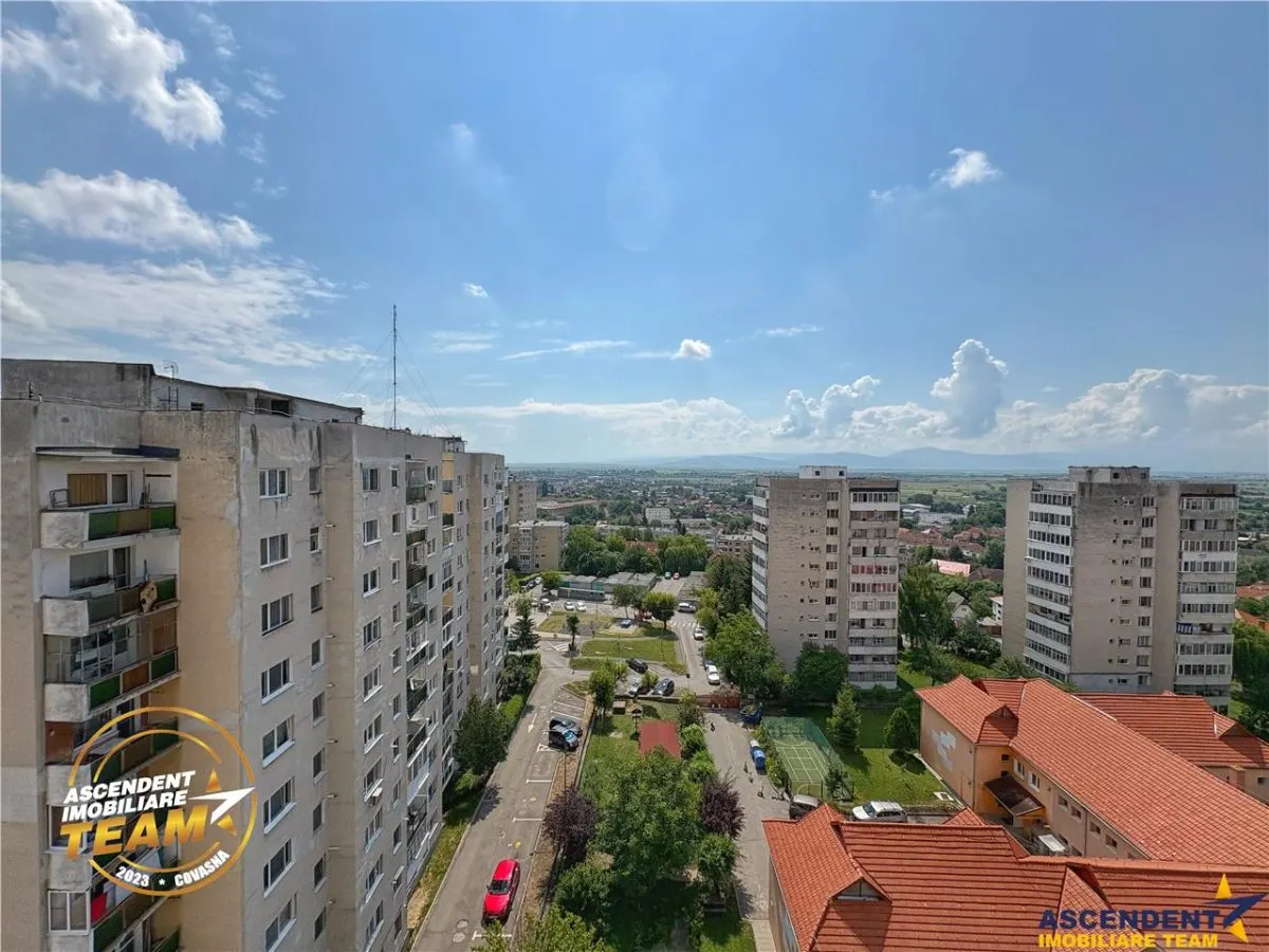 Rezidenta in compozitie apreciabila, deschidere panoramica, Simeria, Sfantu Gheorghe - foto 9