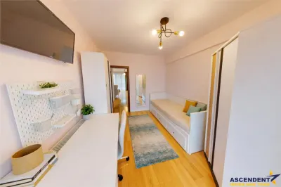Spatialitate si confort: apartament 4 camere, Central, Brasov: FILM & 3D - foto 12