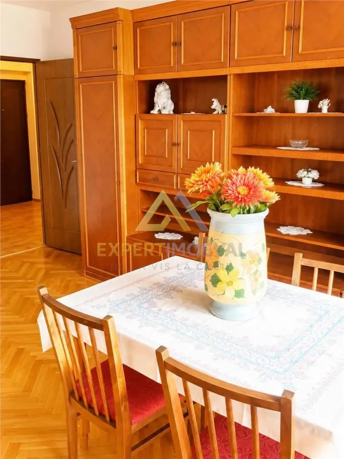 Apartament 2 camere de inchiriat zona Garii 320 euro/luna - foto 3