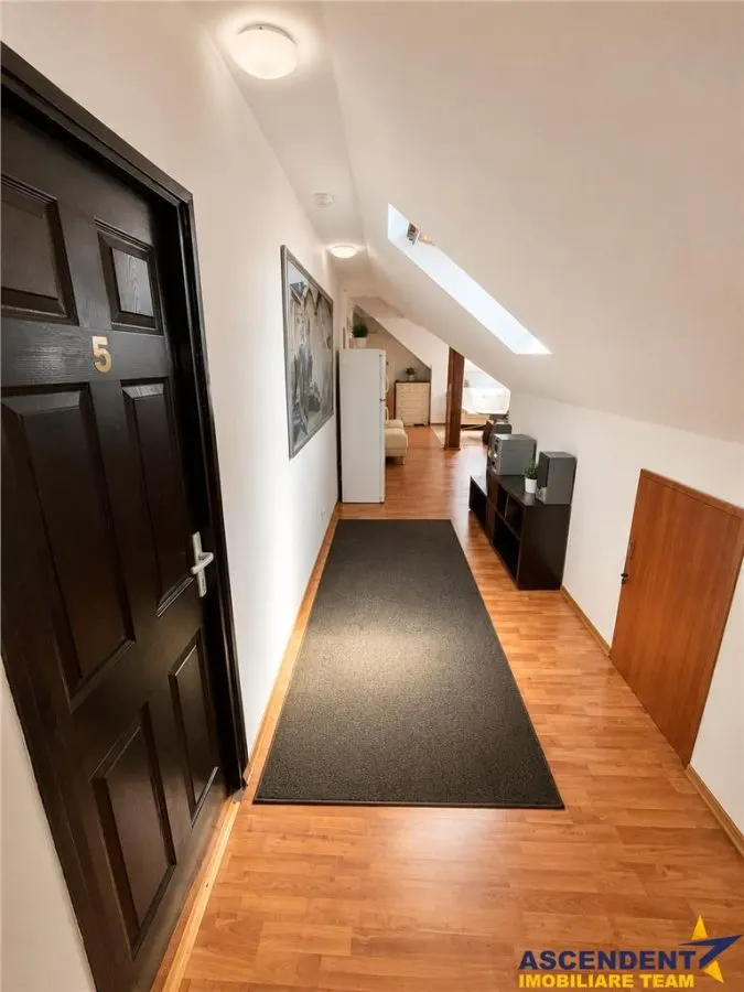 Cladire comerciala reprezentativa, 670 mp, vizibilitate, parcare proprie, vitrinaj stradal si potential multiplu, Targu Mures. - foto 9