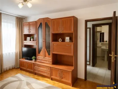 Decomandata, etaj1, Semicentral, Brasov - foto 3