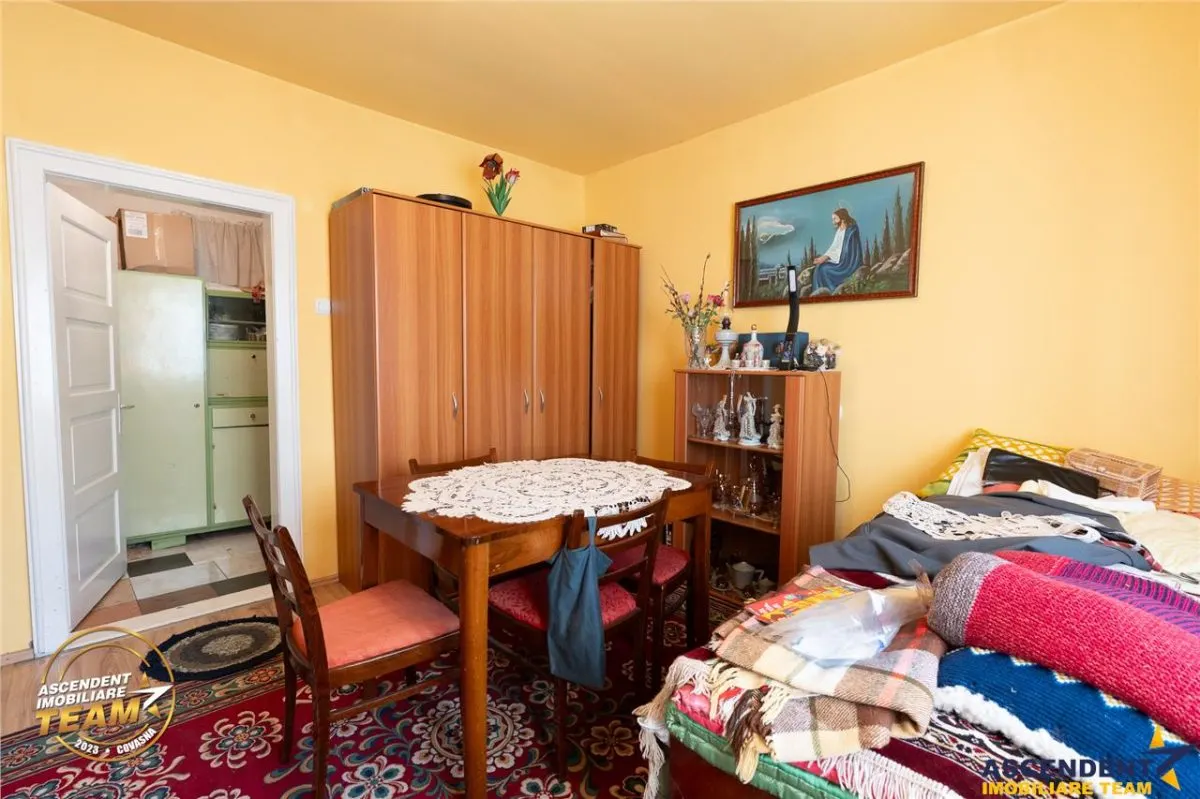 Casa de locuit in Martanus cu 660mp teren roditor,  Covasna - foto 12