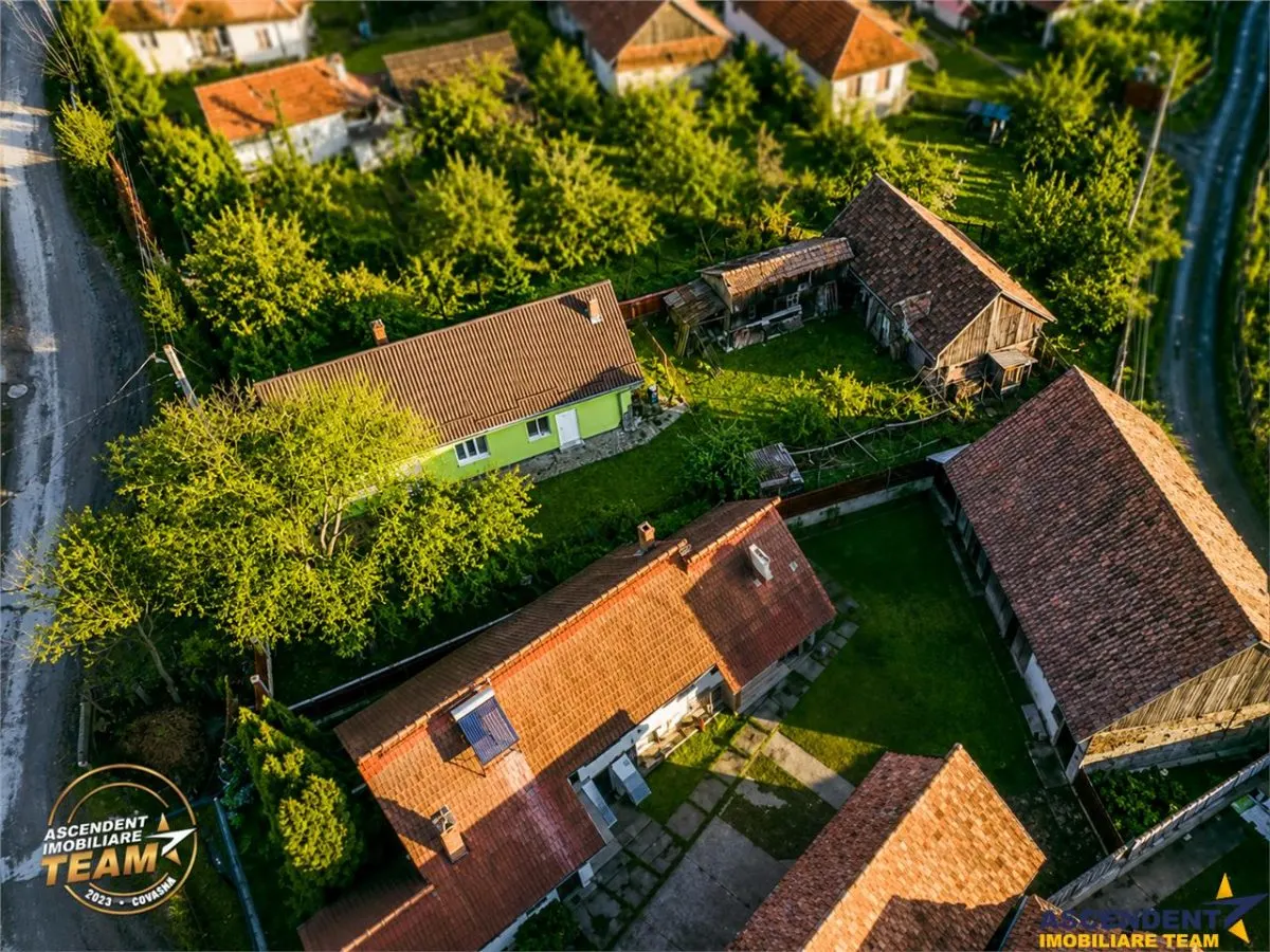 Casa de locuit in Martanus cu 660mp teren roditor,  Covasna - foto 13